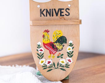 Vintage Rooster Knife Rack | Hand Painted Wooden Wall Holder | Farmhouse Kitchen