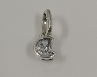 pandora me sparkling moon mini dangle charm