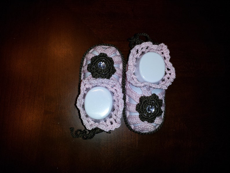 Pink and brown Baby Girl cotton sandals, socks, booties, crib shoes 3-6 months baby shower gift image 2