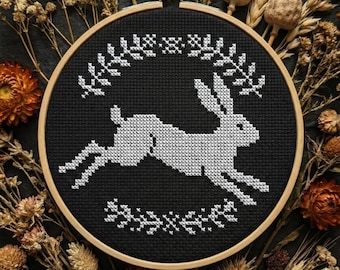 Patrón de punto de cruz de liebre corriendo (PDF), conejo de arte popular escandinavo, diseño de bordado rústico, punto de cruz minimalista de animales, descarga instantánea
