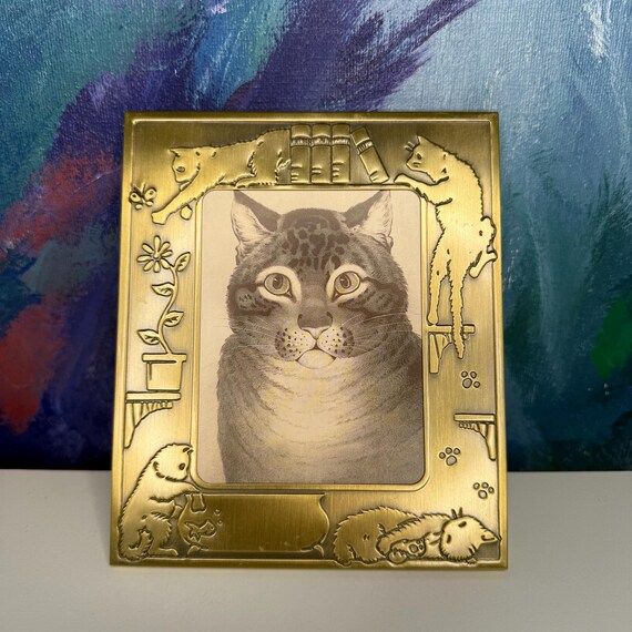 Cat Picture Photo Frame, Gold Colored Metal w/ Easel Back, Vintage Cute Cottagecore Tabletop Decor