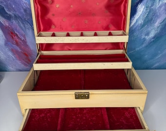 Caja de joyería vintage Mele de 3 niveles con cajón deslizante de apertura automática, cerradura y llave, caja de almacenamiento moderna de mediados de siglo (MCM).