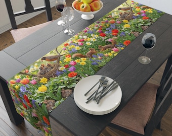 Runner da tavolo con uccellini da giardino primaverili / Decorazione da pranzo con tulipani e narcisi floreali