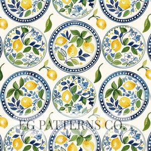 Puede incluir: Patrón repetido de platos decorativos con un diseño de limones y flores. Cada plato presenta un borde azul con un patrón de puntos blancos. Los platos están llenos de limones amarillos, hojas verdes y flores azules. El fondo es blanquecino.