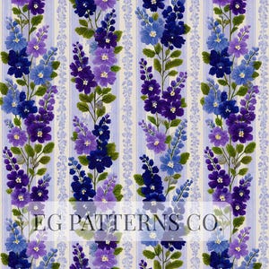 Pode incluir: Padrão floral com fileiras verticais de flores azuis, roxas e lavanda com folhas verdes sobre um fundo listrado. O texto "EG PATTERNS CO." é visível na parte inferior. Adequado para tecido ou papel de parede.