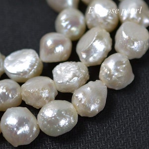Perla barocca 10-11 mm Perla d'acqua dolce Perla di cuoio Perla con foro grande Perla di ciottoli Collana di perle sciolte Bianco 33 pezzi Filo intero PL3109