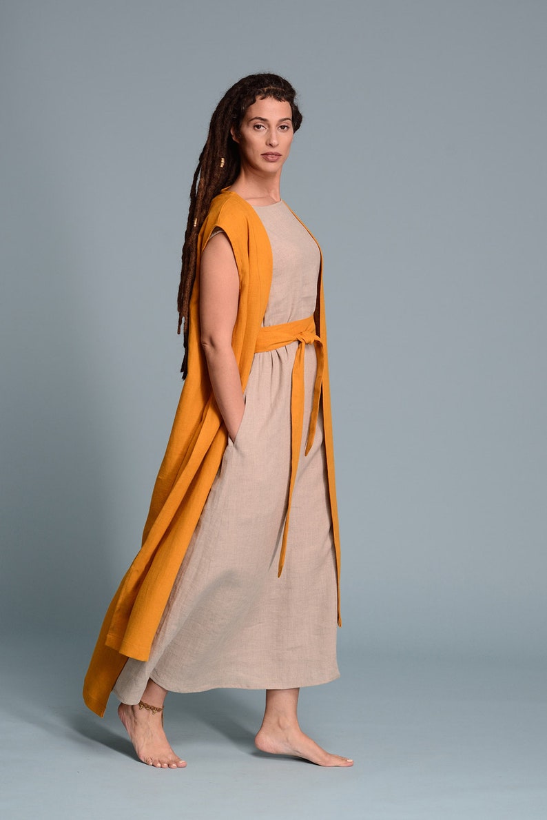 Long Linen Vest INNA image 3