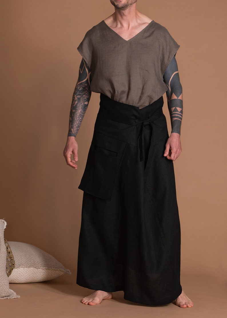 Black Men's Skirt With Pocket TOKIO image 4