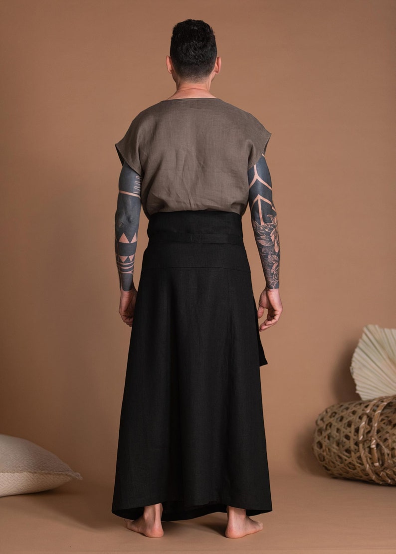 Black Men's Skirt With Pocket TOKIO image 6