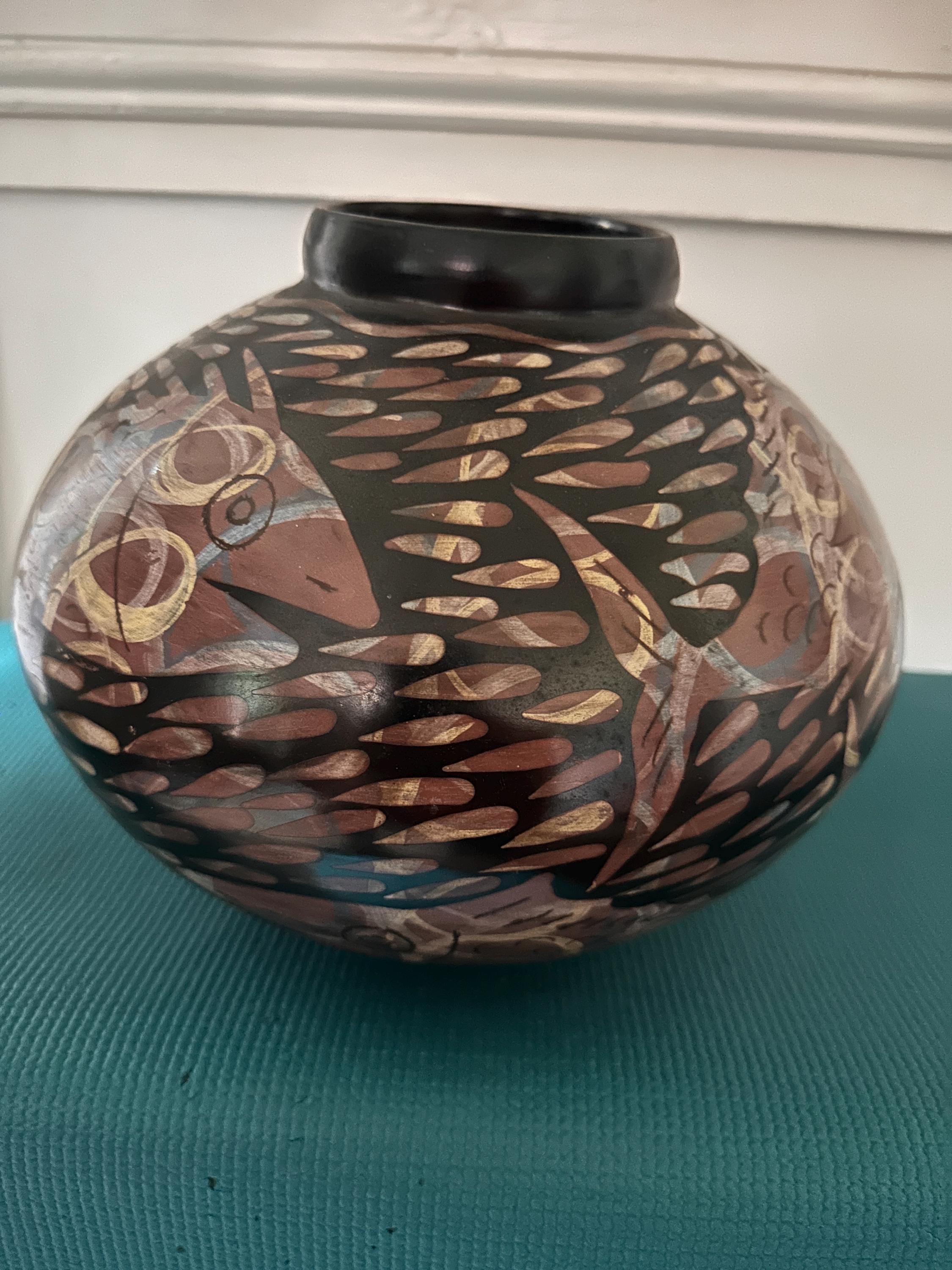 Chulucanas pottery - Etsy 日本
