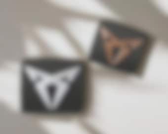 CARBON BASE - Cupra Badge / Emblem Heckklappentürgriff ersatz für Leon 5F mit oder ohne FaceLift / Ibiza 6F oder 6P