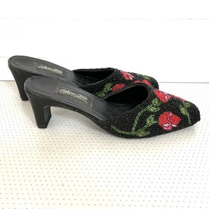 Vintage Andrea Jean for ColorWerks Slide Shoes Black Beaded Floral Flowers Square Toe Size 8 Heel 2 1/2"