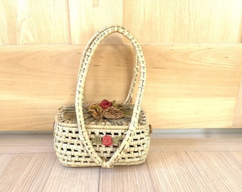 Vintage Woven Basket Purse Handbag Raffia Rattan Natural Fiber