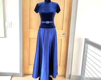 Vintage Bari Jay Gown Blue Velveteen Satin Size 5/6 Floor Length Rhinestone Belt