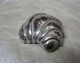 Broche Vintage Escargot En Résine Et Métal Doré - Marque Claire Deve - Rare