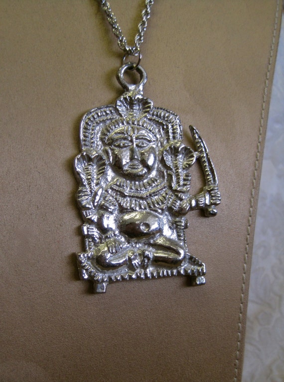 DIONNE Hindu God Pendant Necklace Signed Vintage 7