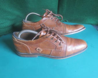 Handcrafted Lavorazione Artigianale Brown Soft Leather Lace Dress and Casual Shoes - Size 10