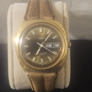 Vintage Timex Viscount Mens Watch 37mm Brown Dial Gold Tone Day Date Automatic Viscount Timex - Etsy main image 2