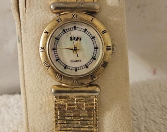 Vintage Ladies Womens Dress Seiko V401-5839 Gold Tone Quartz  display picture 2