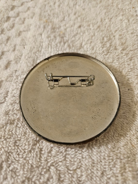 Vintage Mack's Kid Pinback Button: Ice Cream Coll… - image 2