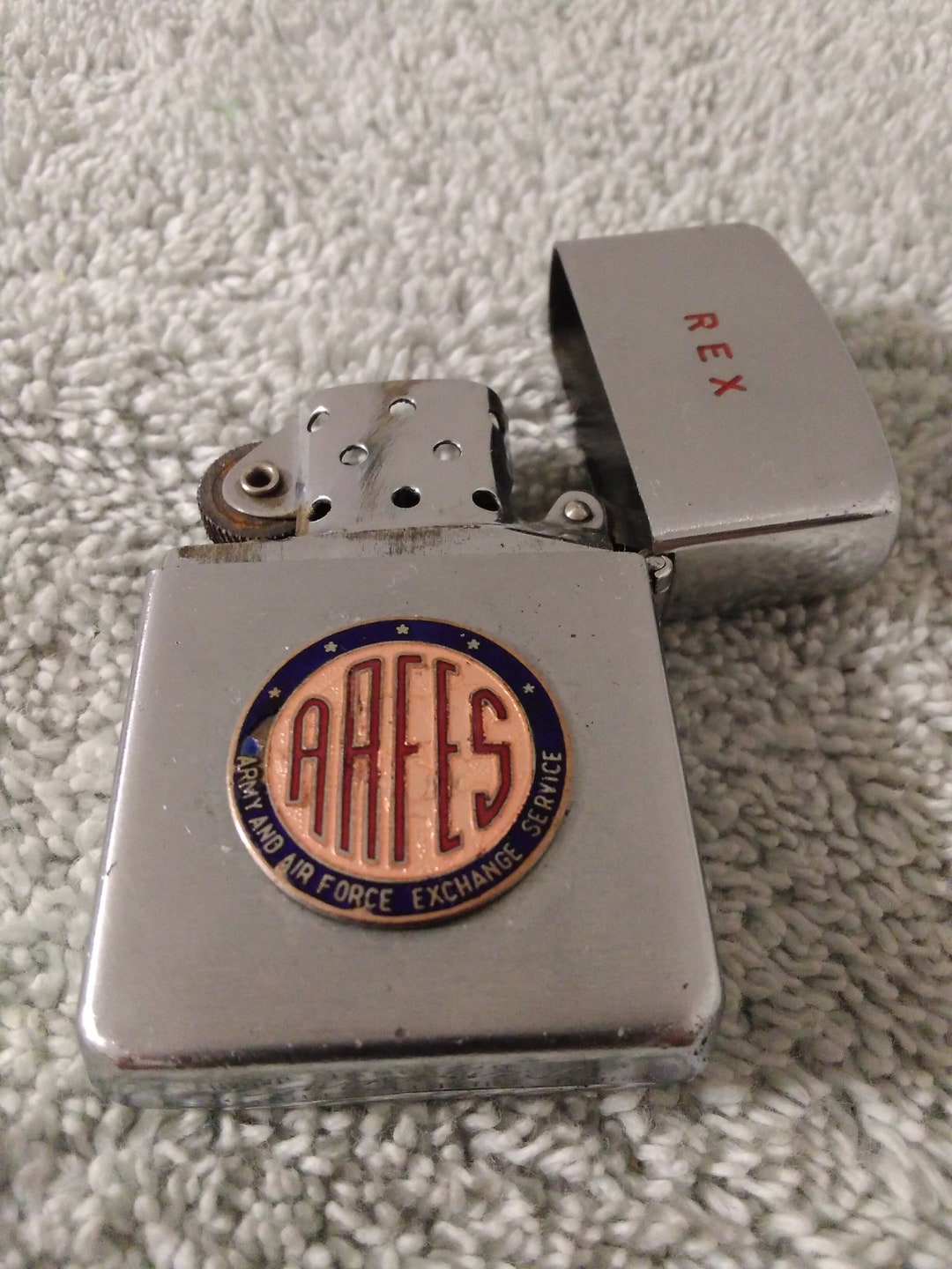 Vintage Aafes Army and Air Force Exchange Service Penguin No-19531 Wwii