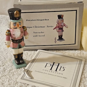 PHB Midwest of Cannon Falls Nutcracker Trinket Box Sword Trinket Surprise christmas decor t4