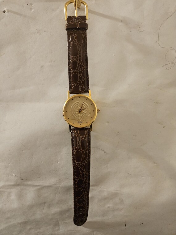 Montre-bracelet Vintage Bugs Bunny Armitron - Or Rose, Cuir Marron - Années 80 - Occasion