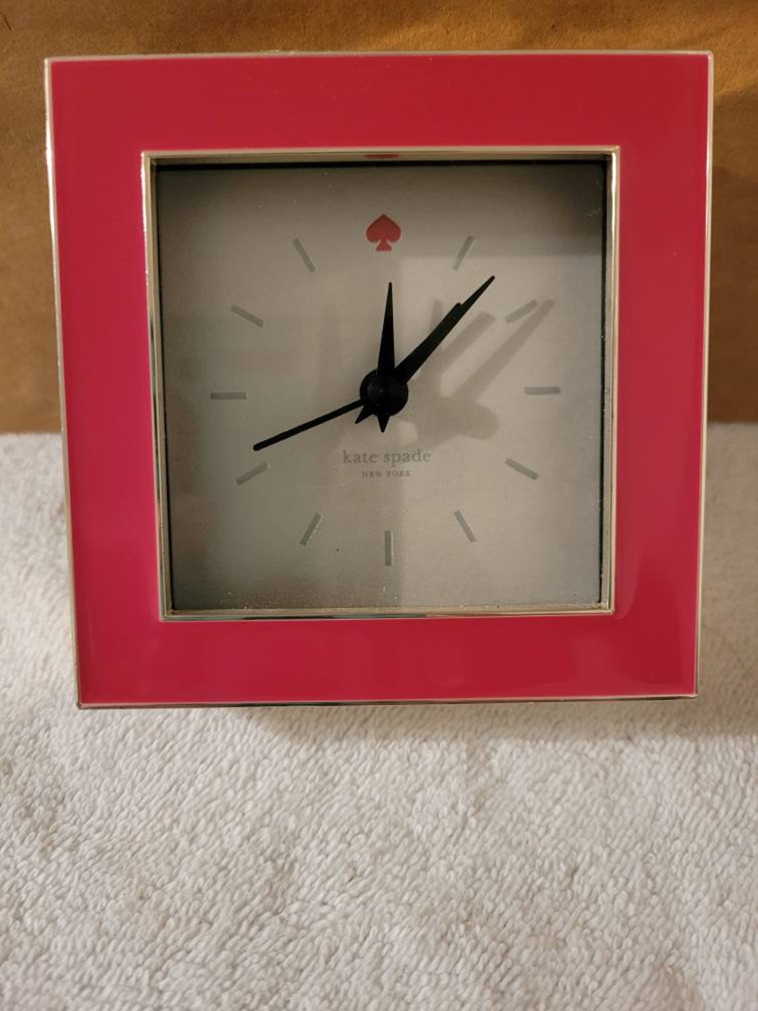 Top 75+ imagen kate spade alarm clock