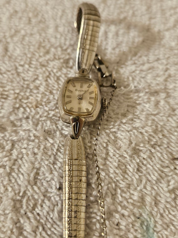 Bulova m8 store