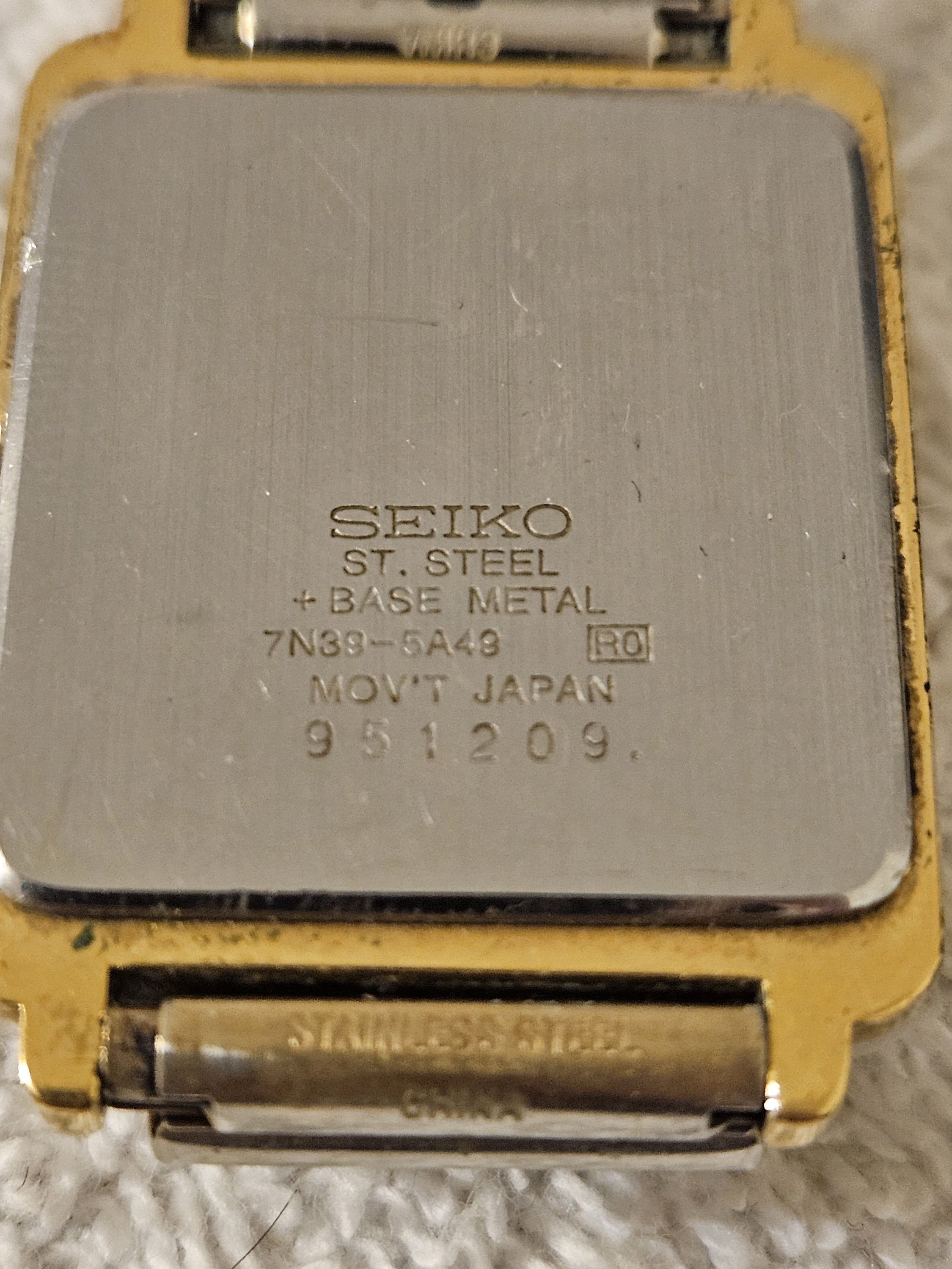 Vintage Seiko 7N39-5A49 Gold Tone Stainless Steel Square Face
