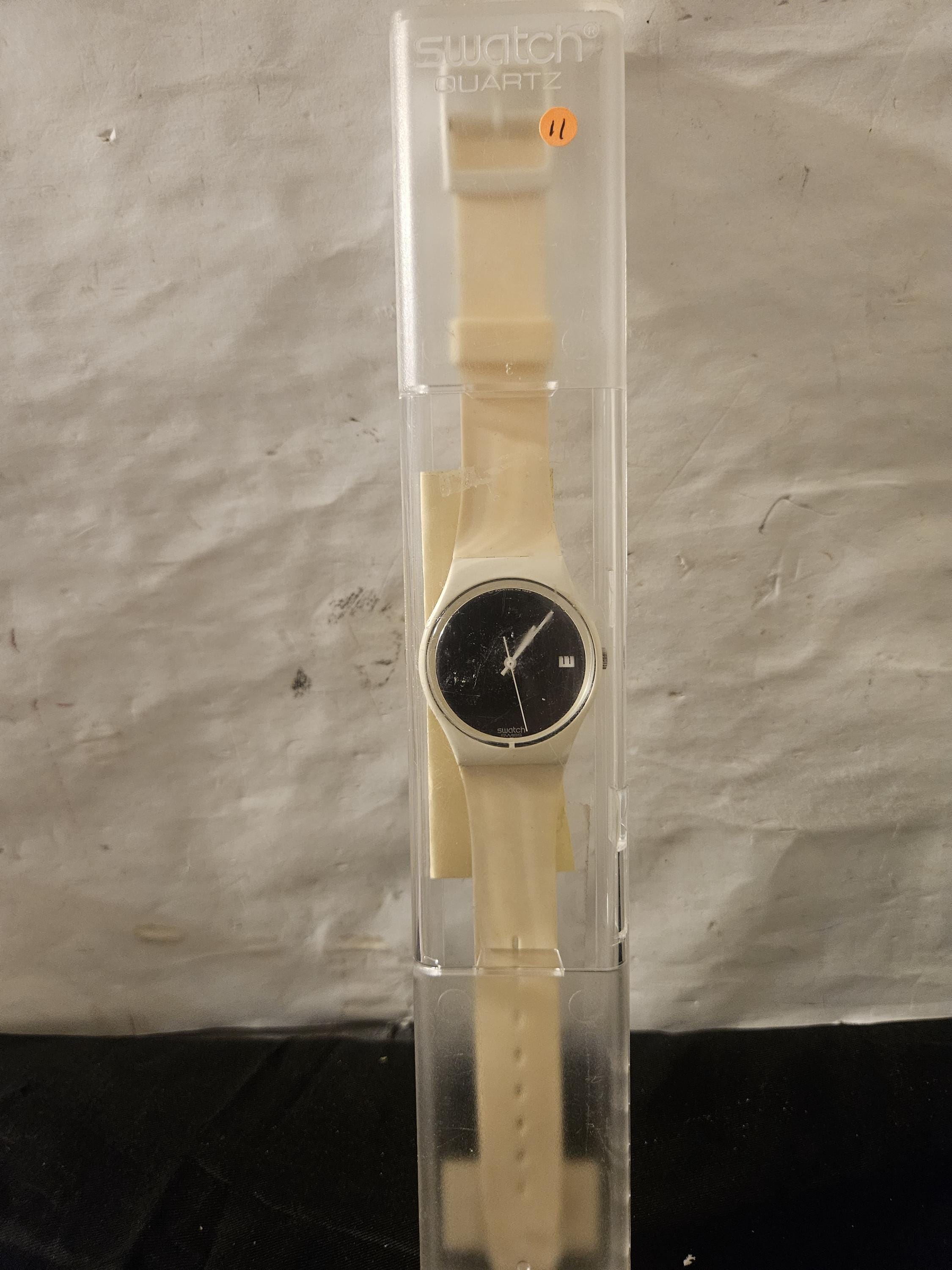 Vintage Big Eclipse GW400 Swatch Watch 80