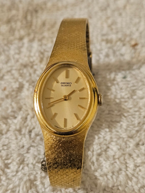 Vintage Seiko Womens 1400-0589 Quartz Watch Gold T