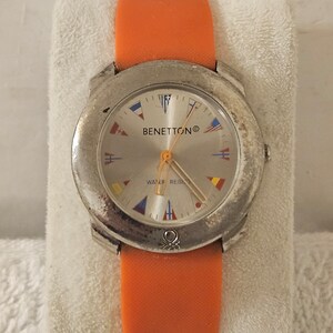 希少 80's フランス製 ヴィンテージ Benetton Bulova 置時計 Benetton by Bulova - Etsy