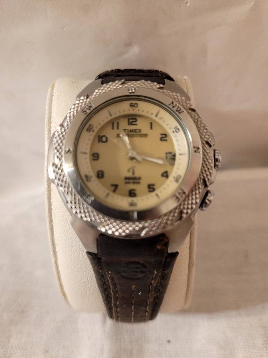 Timex alarm watch outlet