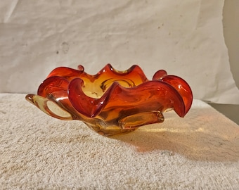 Murano Barovier & Toso Art Glass Bowl: Sommerso Amberina Ruffled Rim