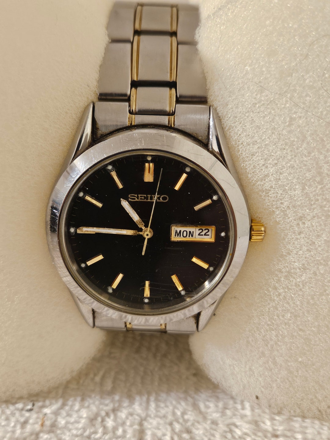 SEIKO QUARTZ　PROFESSIONAL　300m ジャンク品 SEIKO QUARTZ PROFESSIONAL 300m ジャンク品 - メルカリ
