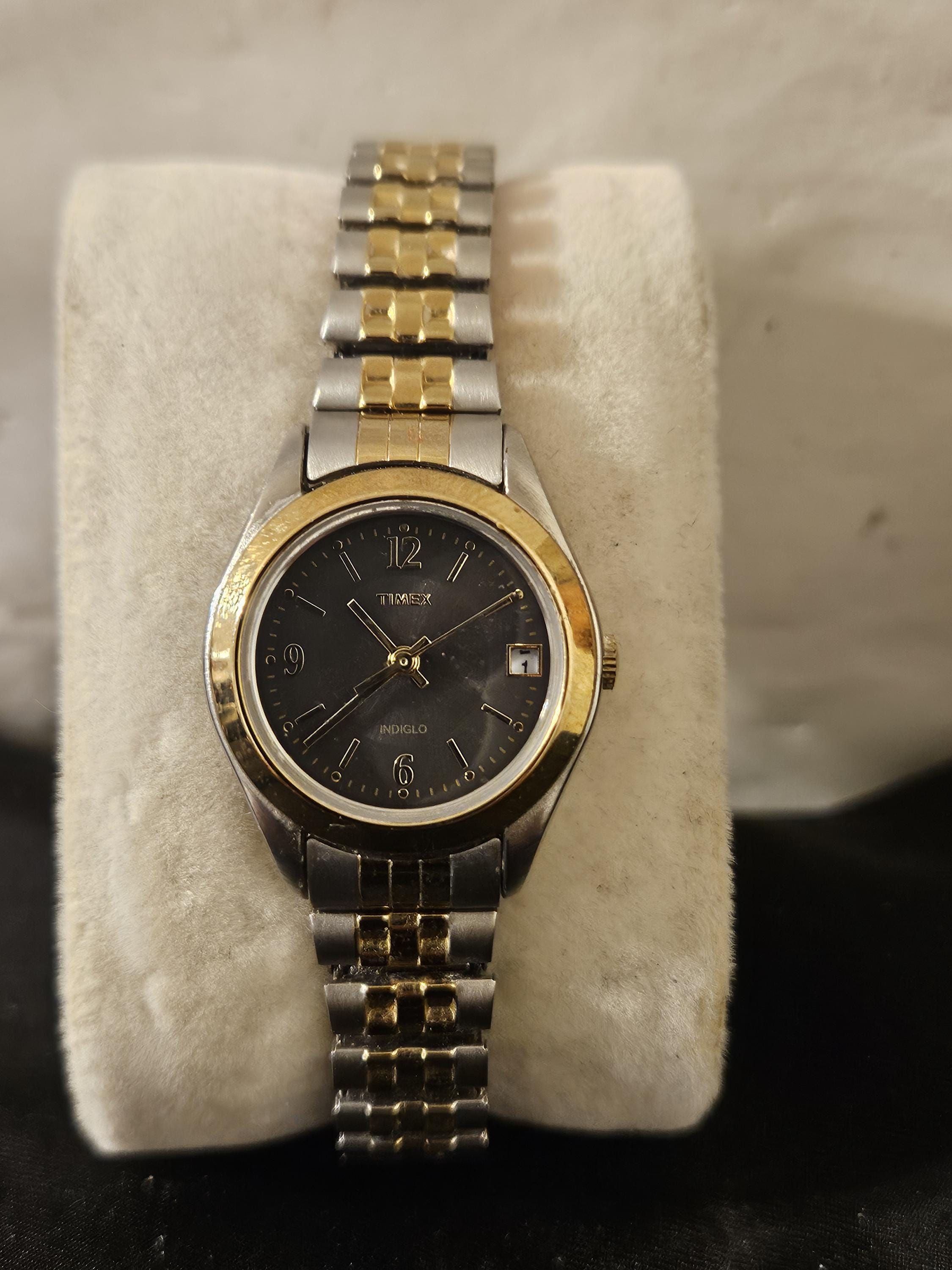 Timex Indiglo Watch Womens Two-Tone Date Honeycomb Dial New Battery #626 Timex Ladies Indiglo Watch - Etsy main image 3
