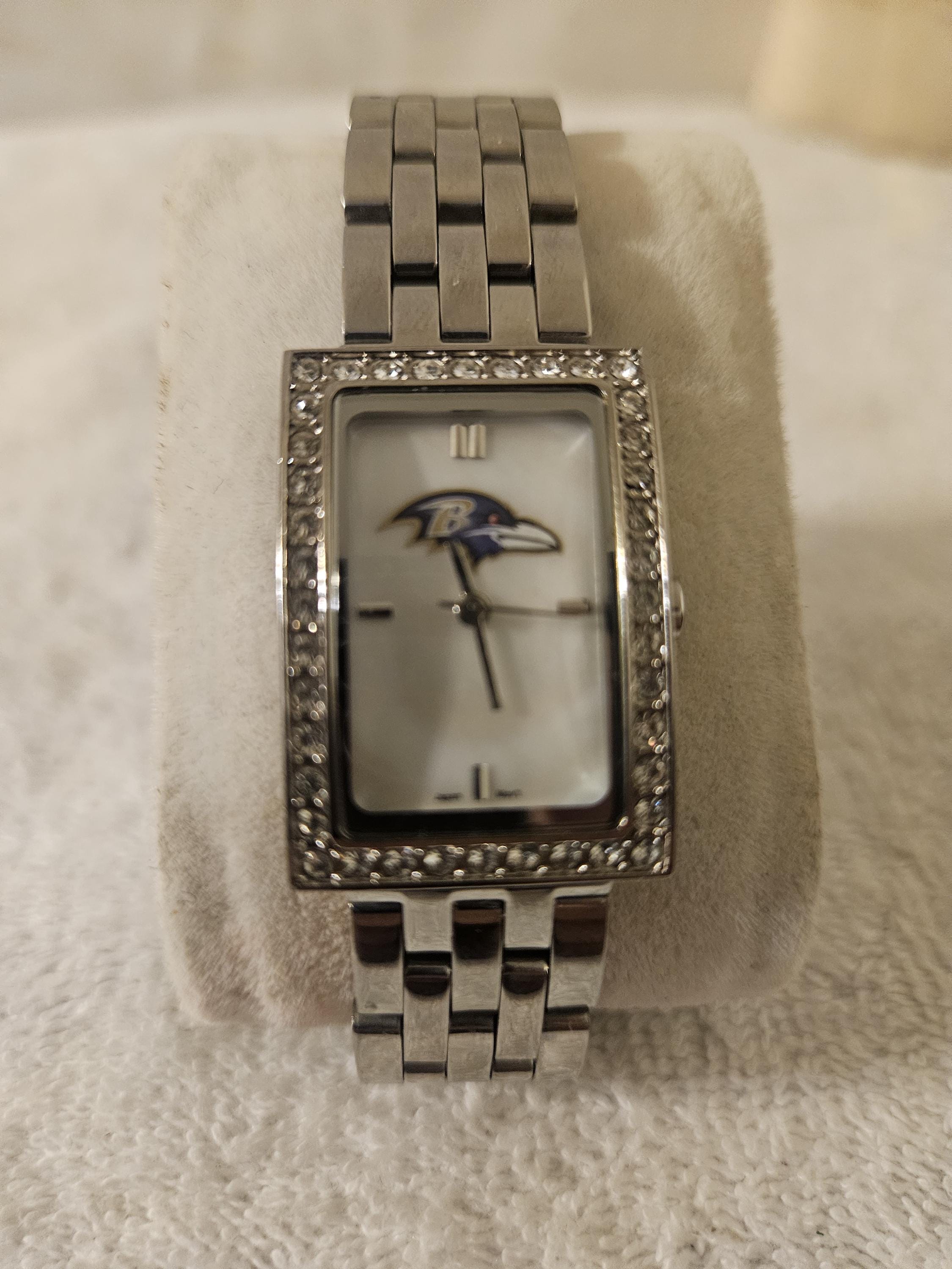 Baltimore Ravens Logoart women’s watch in case Black Baltimore Ravens Logo Silicone Apple Watch Band main image 4