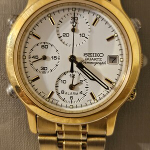Seiko 7T32 6d70 Chronograph alarm Gold tone Vintage mens Watch