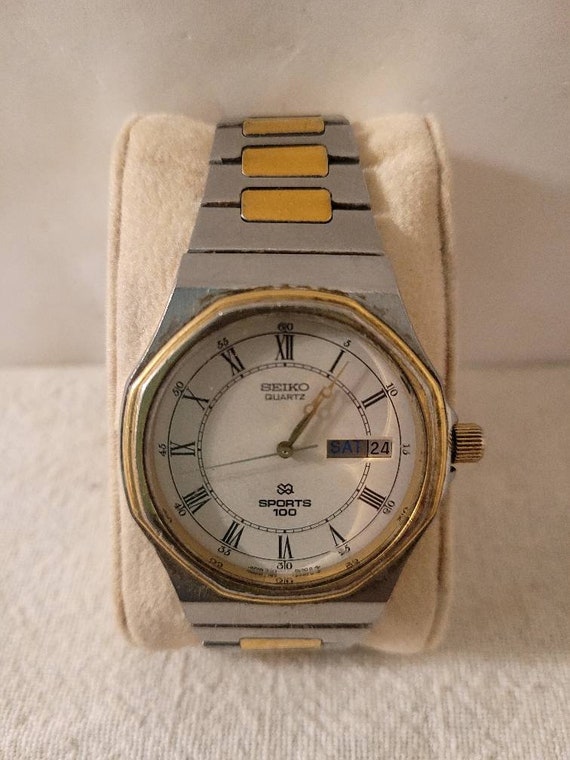 Vtg Seiko Watch SQ quartz Sports 100 silver and go