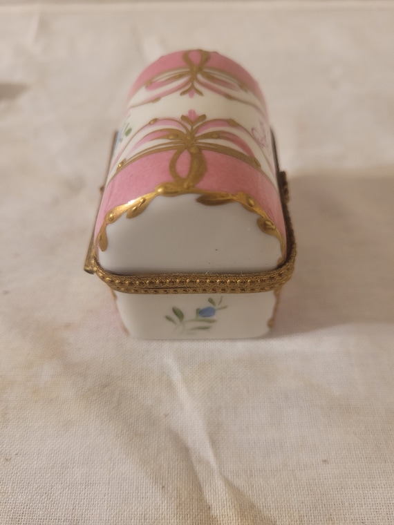 Vintage Limoge Paris Style Pink Trunk Trinket Box… - image 4