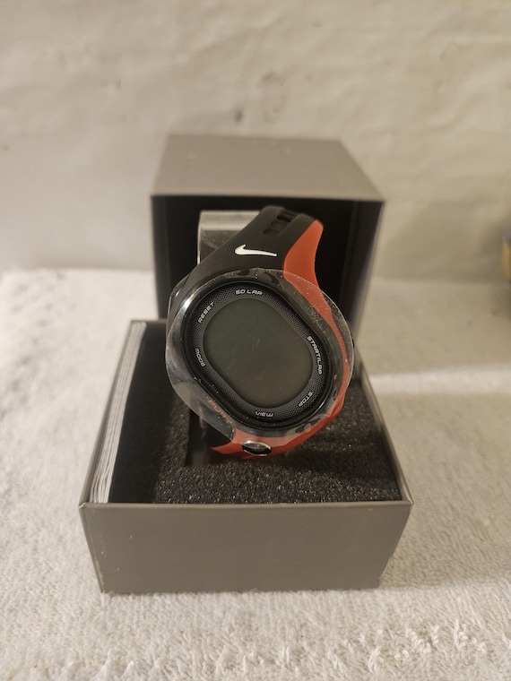 montre nike triax fury