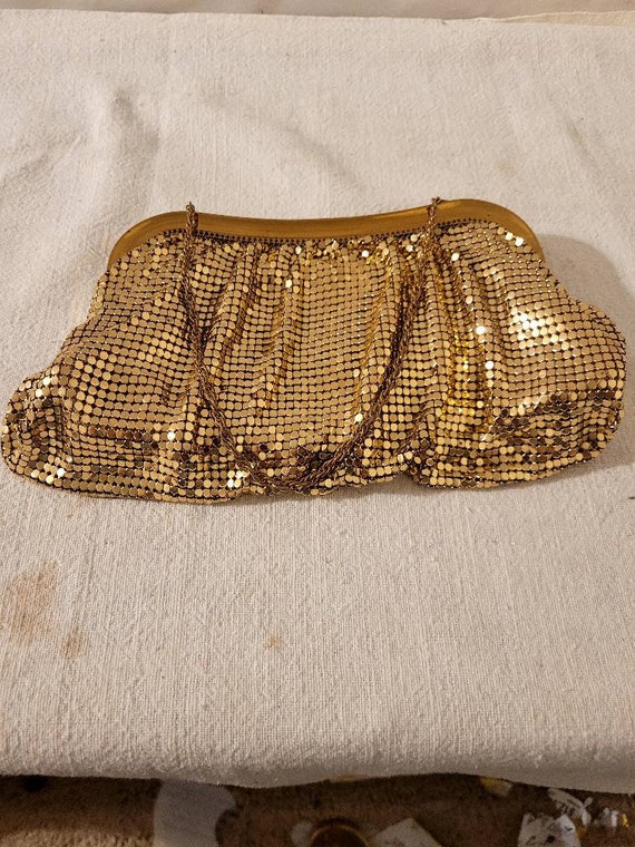 Vtg WHITING & DAVIS gold mess evening bag with rh… - image 3