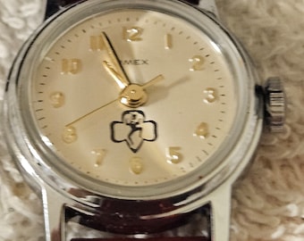 Vintage Timex Girl Scout Brownie Watch Mechanical Wind Up Ladies Girls