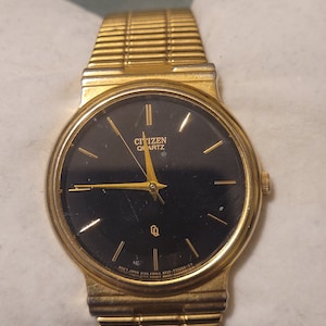 Vintage citizen cq watch men gold tone with original band 6031-k02635