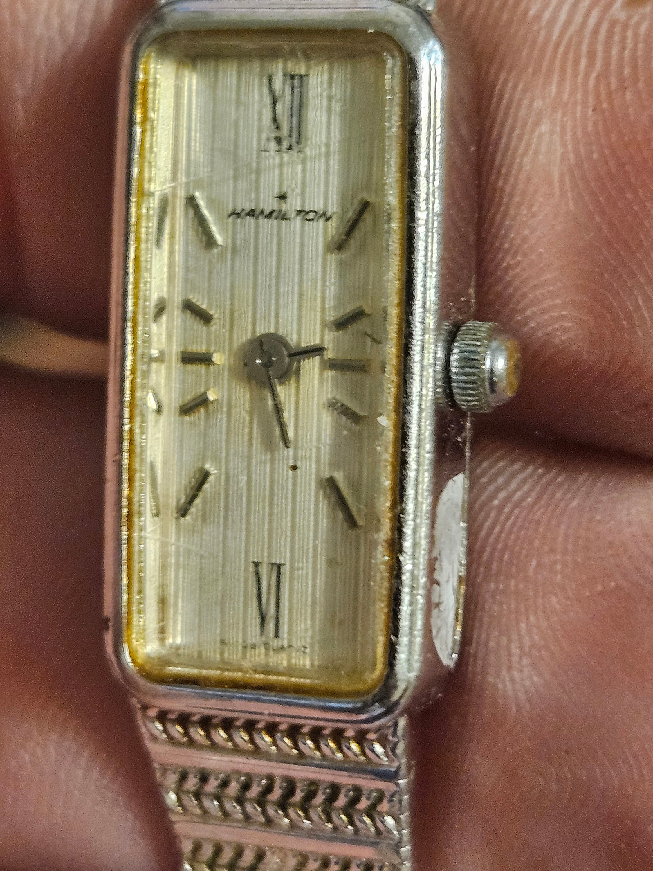 Vintage Hamilton Silvertone Women Wristwatch with Mesh Band Vintage Hamilton Quartz Silver Tone Mesh-band Silver-dial  main image 2