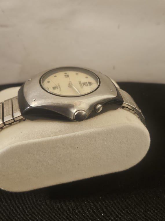 Seiko Arctura Kinetic Diamond Bezel Watch 3M22-0D49 Silver Tone Exhibition Back Seiko Kinetic Watch Arctura 3M22-0D49 WORKS | eBay main image 4