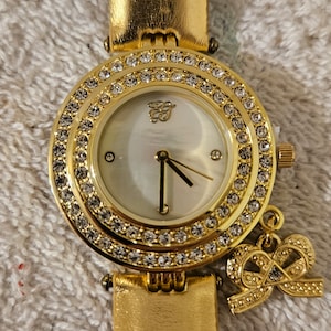 Vintage Watch NEW Elizabeth Taylor White Diamonds White Gold Tone CZ Bow Charm Elizabeth Taylor White Diamonds Watch - Etsy main image 3