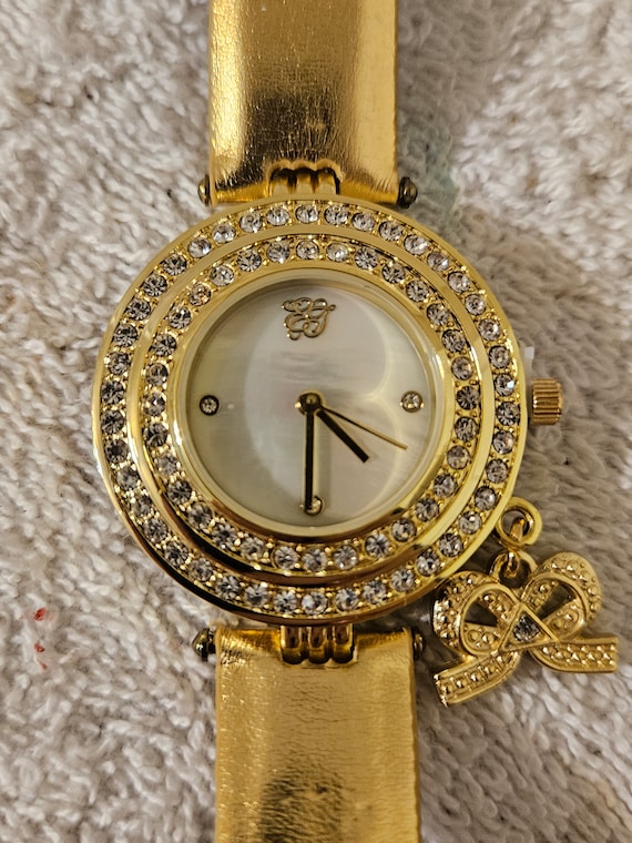 Vintage ELIZABETH TAYLOR White Diamonds Gold Tone Rhinestone  display picture 2