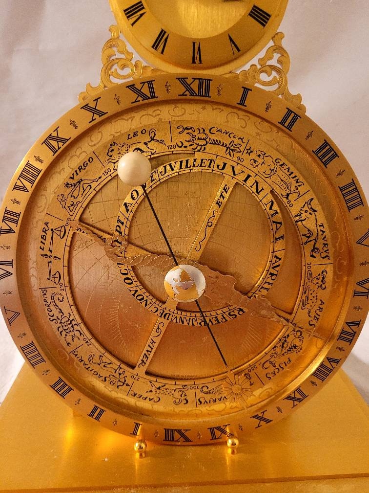 Hour Lavigne Clock - Etsy